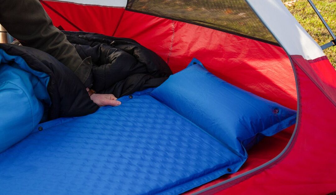 How to Build a Comfortable Basecamp in Any Condition